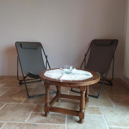 Bed and Breakfast Limone Vallee Montrigaud Exteriér fotografie
